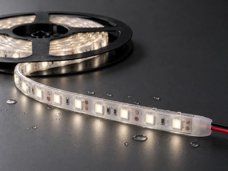 IP65 waterproof LED strip for splash-resistant lighting